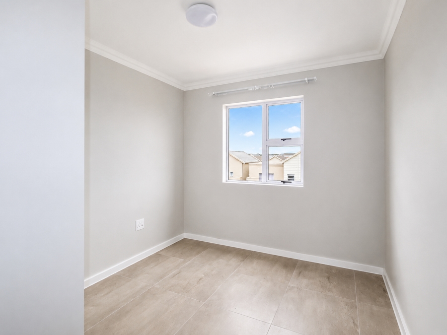 To Let 3 Bedroom Property for Rent in Sunningdale Western Cape